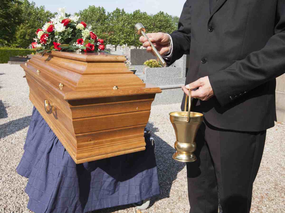 Inhumation: son histoire et sa&nbsp;fonction